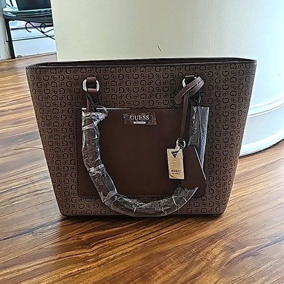 Guess Bags Homestead Nwt0 Authentic Guess Shoulder Bag In Dark Brown Poshmark